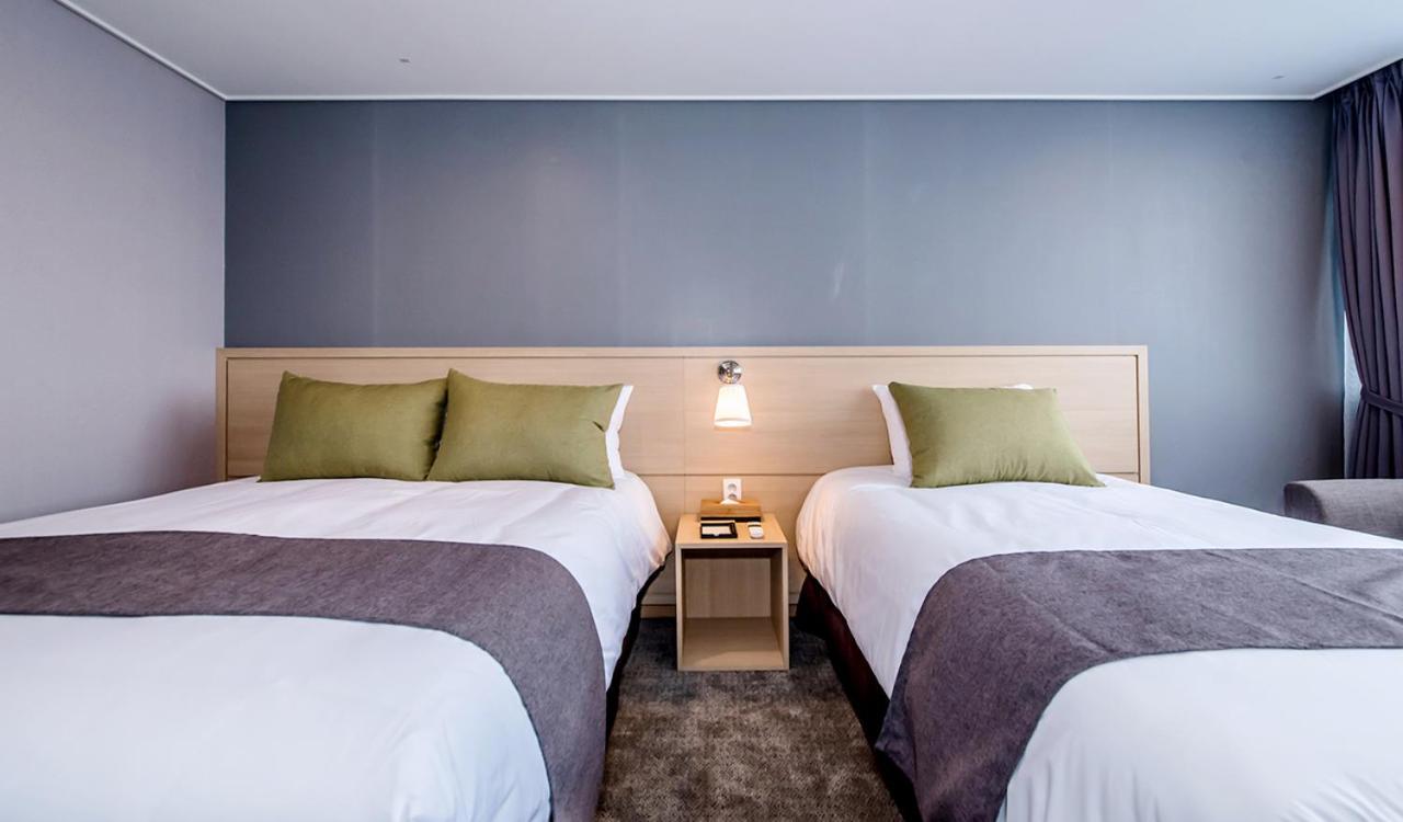 Hotel Shalom ג'גו מראה חיצוני תמונה