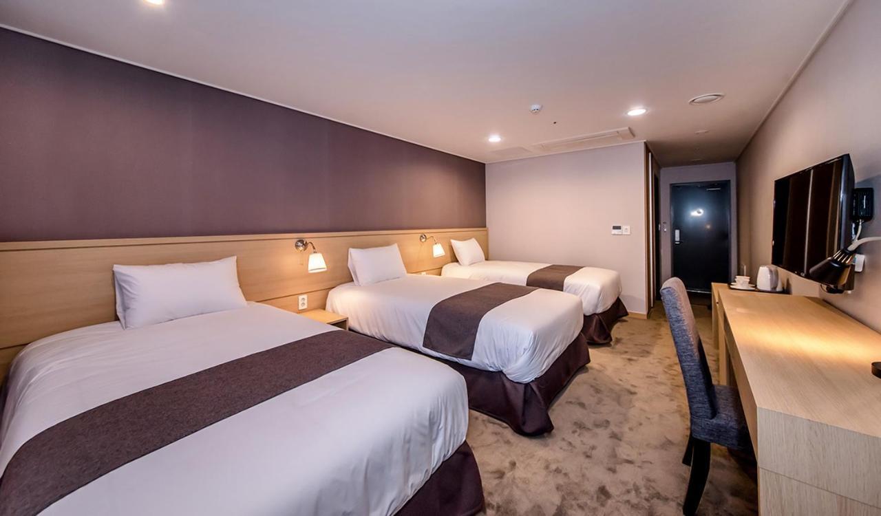Hotel Shalom ג'גו מראה חיצוני תמונה