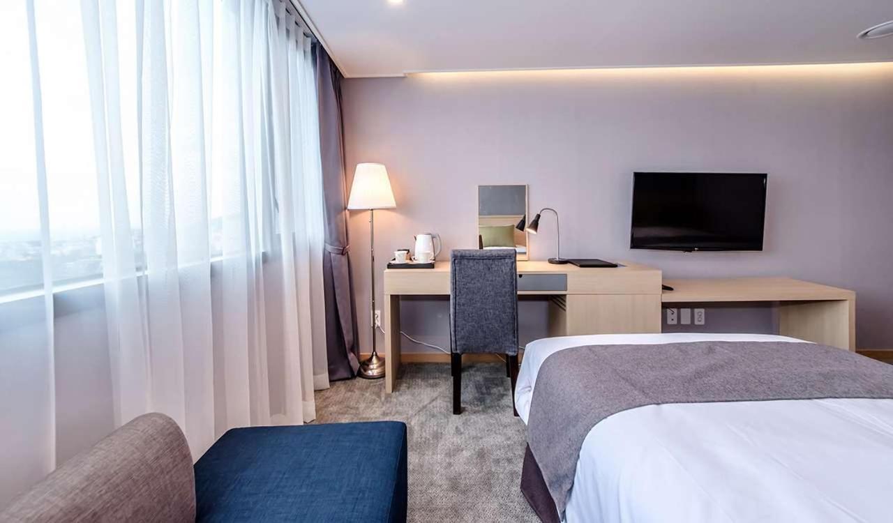Hotel Shalom ג'גו מראה חיצוני תמונה