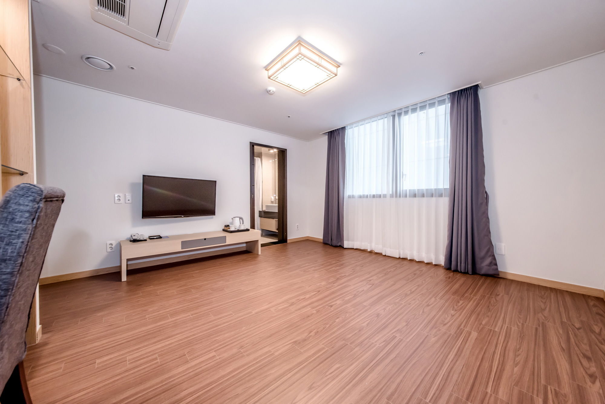 Hotel Shalom ג'גו מראה חיצוני תמונה